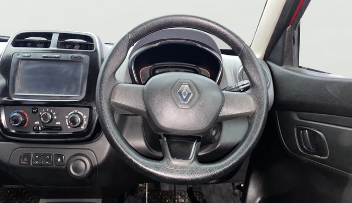 2017 Renault Kwid RXT 1.0, Petrol, Manual, 36,491 km, Steering Wheel Close Up