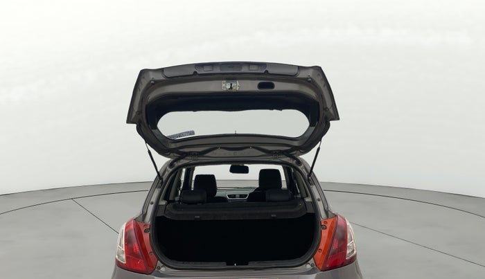 2013 Maruti Swift ZDI, Diesel, Manual, 1,02,438 km, Boot Open Zoomed View