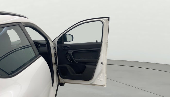 2022 Renault Kiger RXE MT, Petrol, Manual, 39,361 km, RHS Front Door