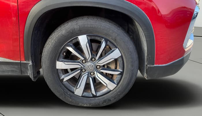 2019 MG HECTOR SHARP 2.0 DIESEL, Diesel, Manual, 1,04,281 km, Right Front Wheel