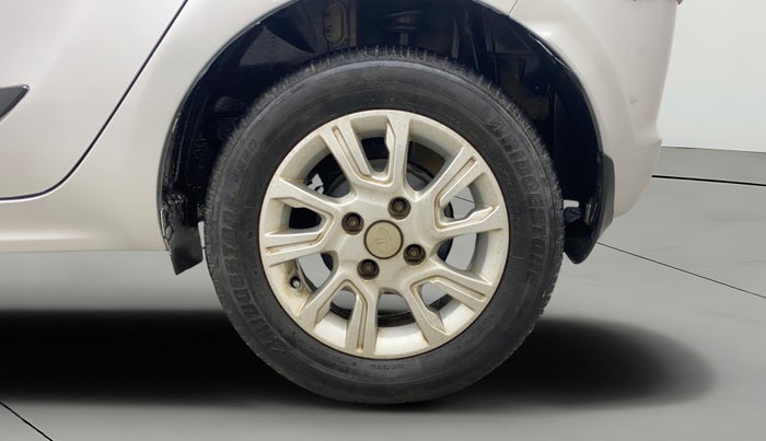 2017 Tata Tiago XZA PETROL, Petrol, Automatic, 31,959 km, Left Rear Wheel