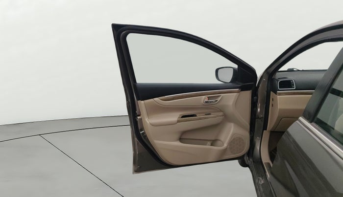 2021 Maruti Ciaz ALPHA 1.5 SHVS PETROL, Petrol, Manual, 61,614 km, LHS Front Door