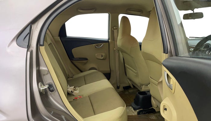 2013 Honda Brio VX MT, Petrol, Manual, 1,06,631 km, Right Side Rear Door Cabin