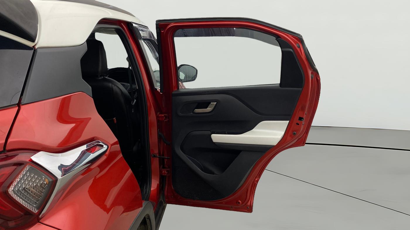 2023 Tata PUNCH CREATIVE AMT 1.2 RTN DUAL TONE, Petrol, Automatic, 31,600 km, RHS Rear Door