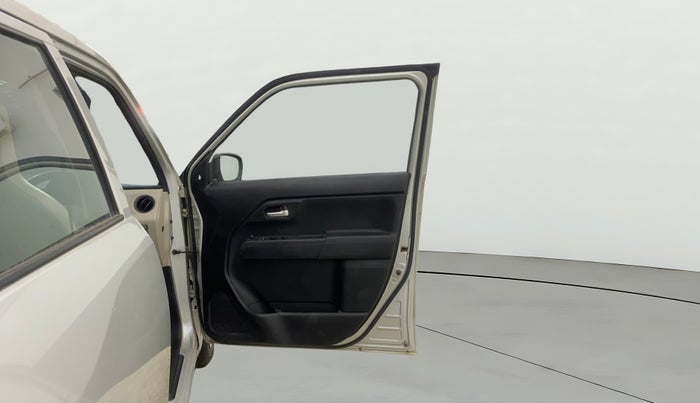 2019 Maruti New Wagon-R VXI 1.0 AMT, Petrol, Automatic, 31,966 km, RHS Front Door