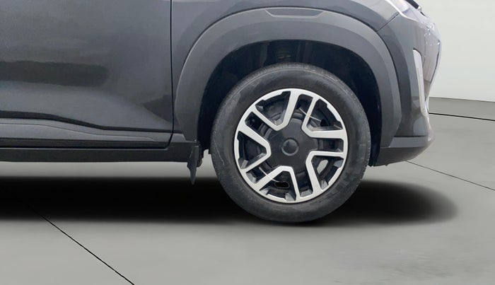 2022 Nissan MAGNITE XL, Petrol, Manual, 27,686 km, Right Front Wheel