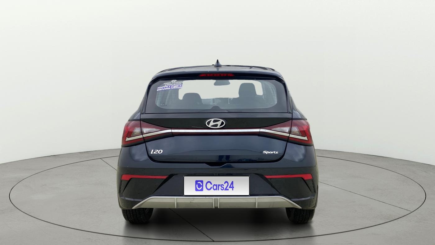 2025 Hyundai NEW I20 Sportz (O) 1.2, Petrol, Manual, 2,055 km, Back/Rear