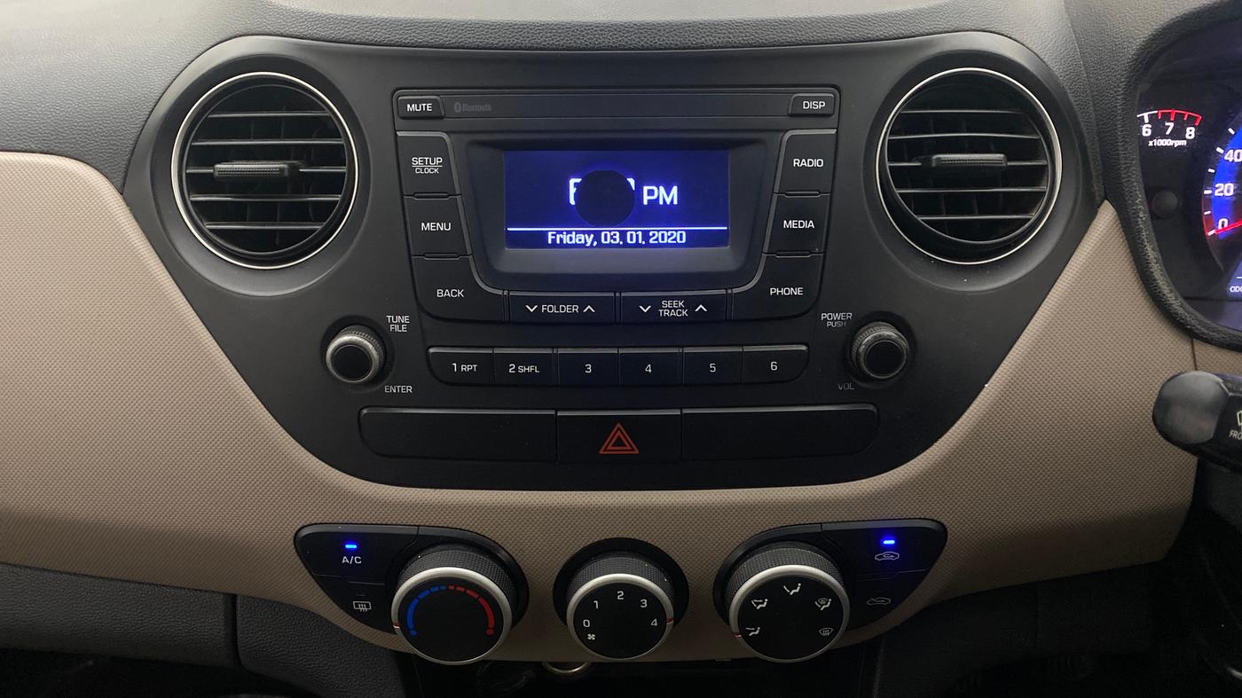2018 Hyundai Xcent S 1.2, Petrol, Manual, 1,44,410 km, Air Conditioner