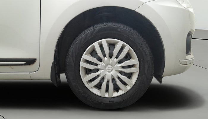 2018 Maruti Dzire VDI, Diesel, Manual, 1,01,297 km, Right Front Wheel