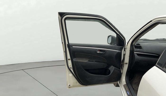 2015 Maruti Swift VXI, Petrol, Manual, 62,671 km, LHS Front Door
