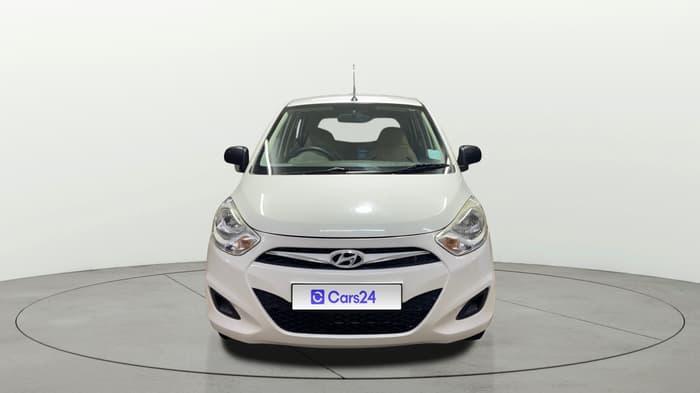 2016 Hyundai i10 MAGNA 1.1, Petrol, Manual, 73,003 km, Front