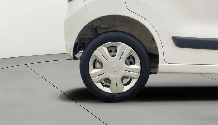 2014 Maruti Wagon R 1.0 VXI, Petrol, Manual, 67,220 km, Right Rear Wheel