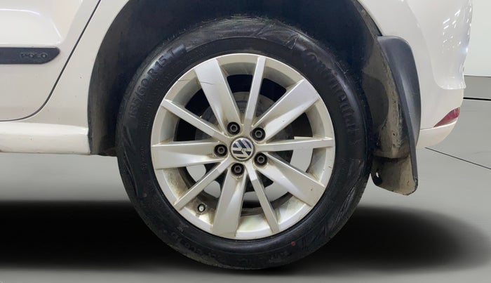 2015 Volkswagen Polo HIGHLINE1.2L, Petrol, Manual, 51,135 km, Left Rear Wheel