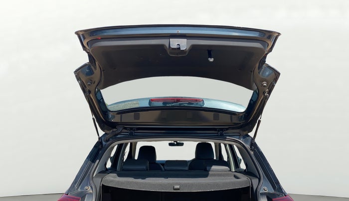 2022 Skoda KUSHAQ STYLE 1.5L TSI DSG, Petrol, Automatic, 79,930 km, Boot Door Open