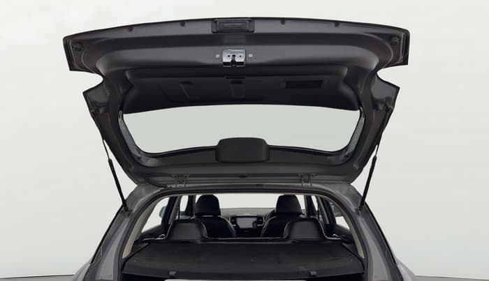 2021 Hyundai VENUE S 1.2, Petrol, Manual, 8,772 km, Boot Door Open