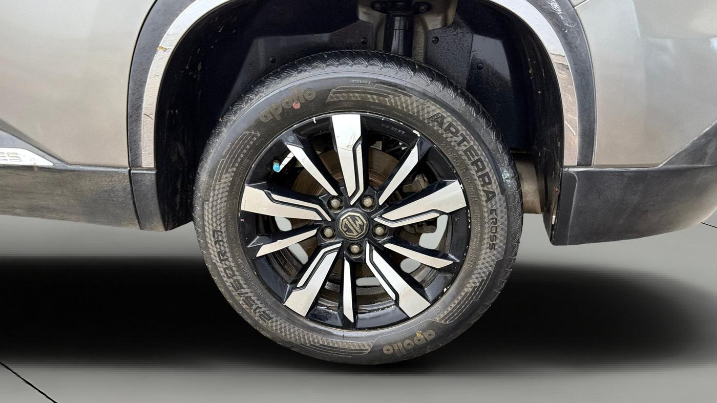 2020 MG HECTOR SHARP 1.5 DCT PETROL, Petrol, Automatic, 72,725 km, Left Rear Wheel