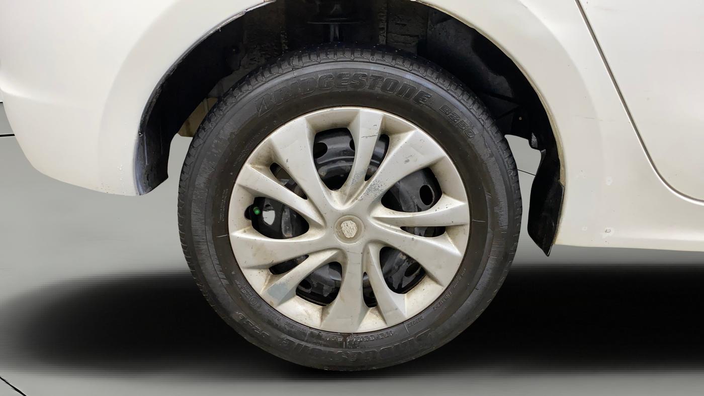 2018 Tata TIGOR XT PETROL, Petrol, Manual, 31,547 km, Right Rear Wheel