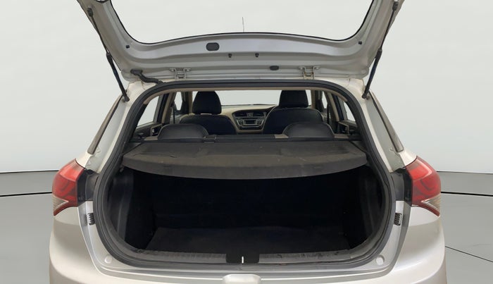 2017 Hyundai Elite i20 SPORTZ 1.2, Petrol, Manual, 95,712 km, Boot Open Zoomed View