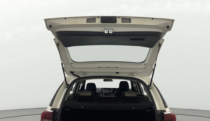 2022 KIA SONET HTX 1.0 DCT, Petrol, Automatic, 29,010 km, Boot Door Open