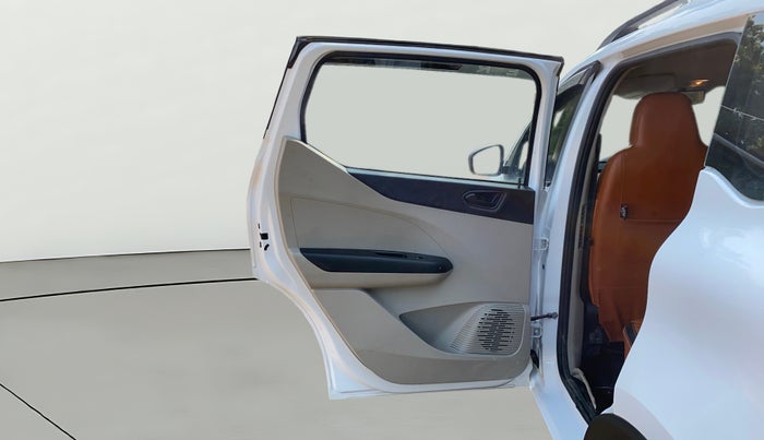 2021 Renault TRIBER RXT, Petrol, Manual, 50,726 km, LHS Rear Door