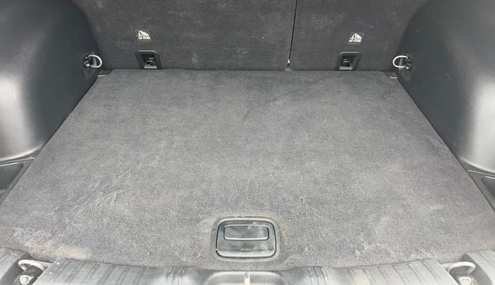 2018 Jeep Compass LIMITED 2.0 DIESEL 4X4, Diesel, Manual, 71,366 km, Boot Open Zoomed View