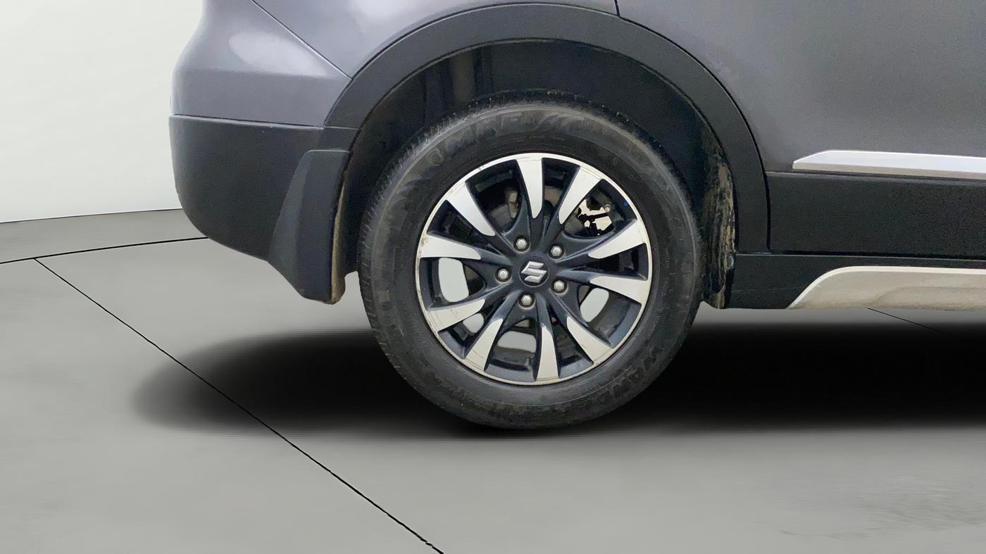 2020 Maruti S Cross ZETA 1.5, Petrol, Manual, 1,25,687 km, Right Rear Wheel