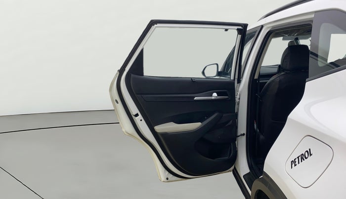 2021 KIA SELTOS HTK PLUS 1.5 IMT, Petrol, Manual, 53,710 km, LHS Rear Door