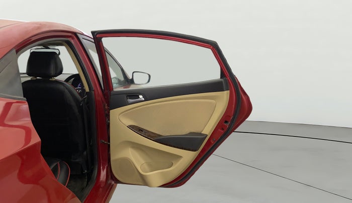 2015 Hyundai Verna FLUIDIC 4S 1.6 VTVT S(O), Petrol, Manual, 42,595 km, RHS Rear Door