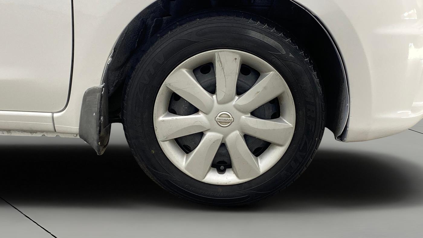 2019 Nissan Micra Active XV, Petrol, Manual, 48,737 km, Right Front Wheel