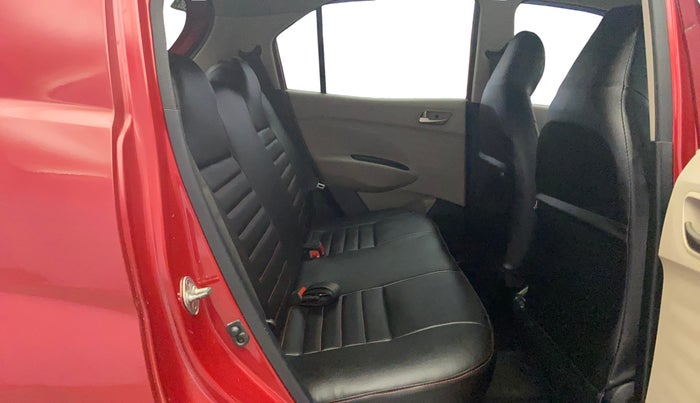 2019 Hyundai NEW SANTRO MAGNA, Petrol, Manual, 1,22,723 km, Right Side Rear Door Cabin