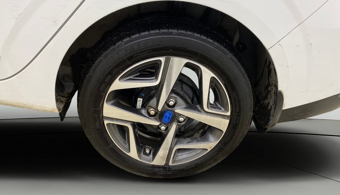 2023 Hyundai AURA SX 1.2, Petrol, Manual, 18,982 km, Left Rear Wheel