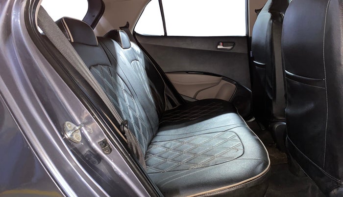 2015 Hyundai Grand i10 SPORTZ 1.2 KAPPA VTVT, Petrol, Manual, 62,263 km, Right Side Rear Door Cabin