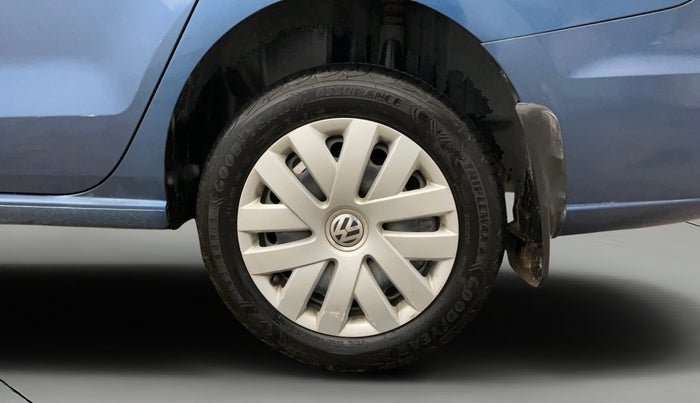 2017 Volkswagen Vento COMFORTLINE 1.6, Petrol, Manual, 75,158 km, Left Rear Wheel