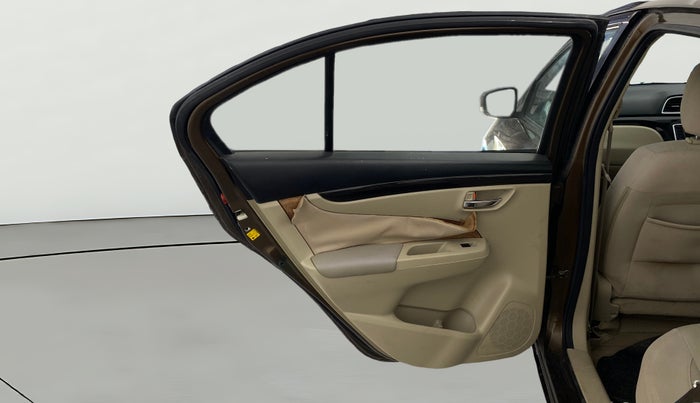 2017 Maruti Ciaz DELTA DIESEL 1.3, Diesel, Manual, 60,888 km, LHS Rear Door