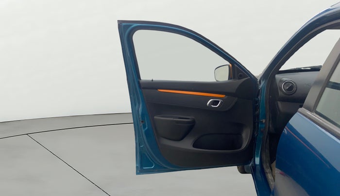 2021 Renault Kwid CLIMBER 1.0 AMT, Petrol, Automatic, 51,026 km, LHS Front Door