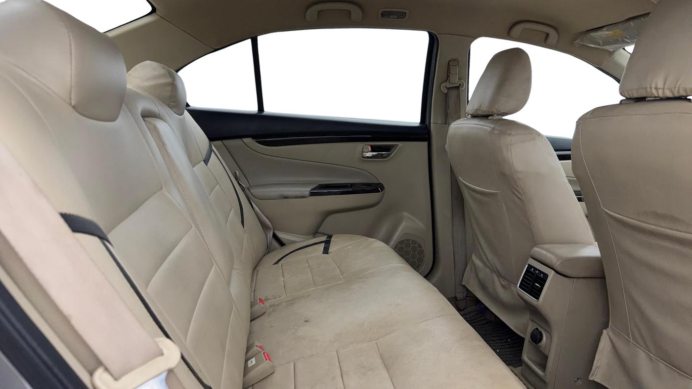 2018 Maruti Ciaz ZETA 1.4  MT PETROL, Petrol, Manual, 79,792 km, Right Side Rear Door Cabin