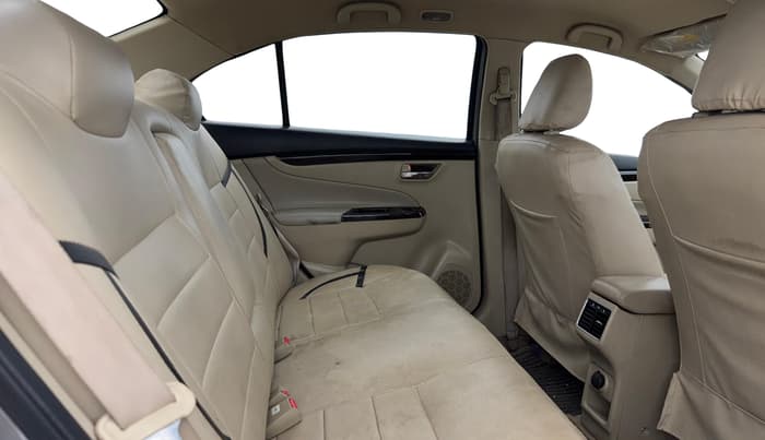 2018 Maruti Ciaz ZETA 1.4  MT PETROL, Petrol, Manual, 79,792 km, Right Side Rear Door Cabin