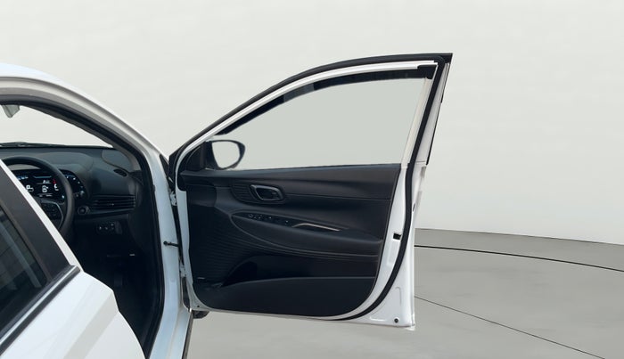 2023 Hyundai NEW I20 ASTA (O) 1.2 MT, Petrol, Manual, 19,450 km, RHS Front Door