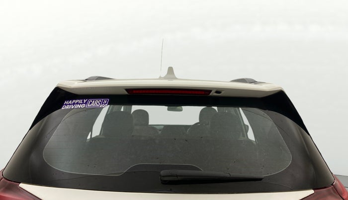 2022 Mahindra XUV700 AX 7 LUXURY D AWD AT 7 STR, Diesel, Automatic, 82,634 km, Rear Windshield