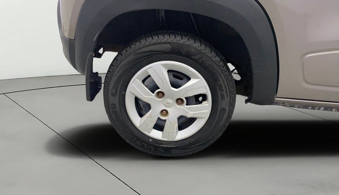 2019 Renault Kwid RXT 1.0 AMT (O), Petrol, Automatic, 57,254 km, Right Rear Wheel