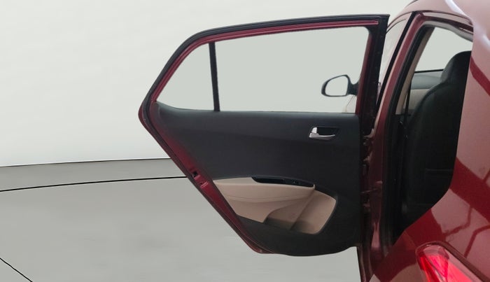 2015 Hyundai Grand i10 SPORTZ 1.2 KAPPA VTVT, Petrol, Manual, 1,38,176 km, LHS Rear Door