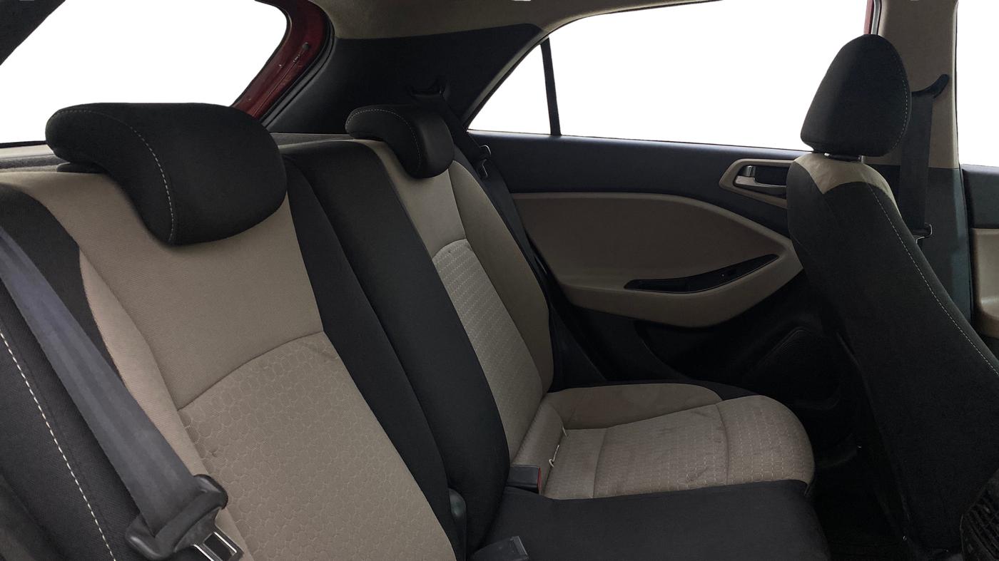 2016 Hyundai Elite i20 ASTA 1.4 CRDI, Diesel, Manual, 52,701 km, Right Side Rear Door Cabin