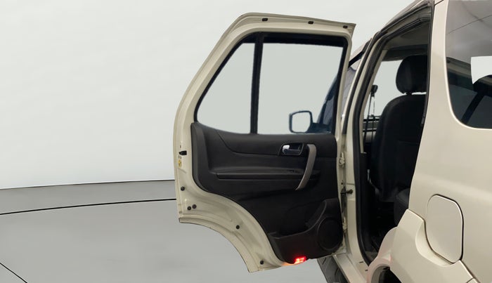 2019 Tata Safari Storme 2.2 EX 4X2, Diesel, Manual, 1,39,127 km, LHS Rear Door