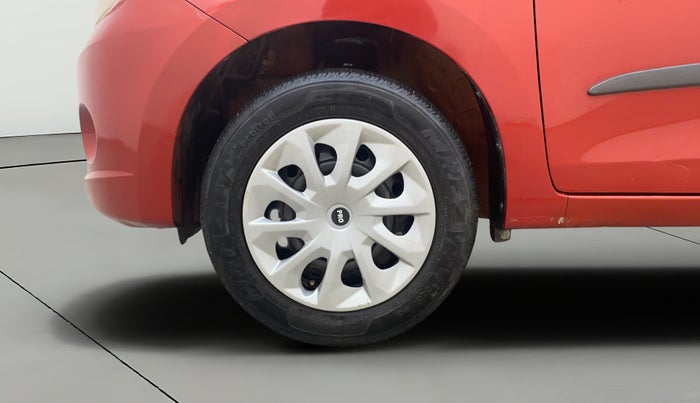 2016 Maruti Celerio VXI, Petrol, Manual, 85,610 km, Left Front Wheel