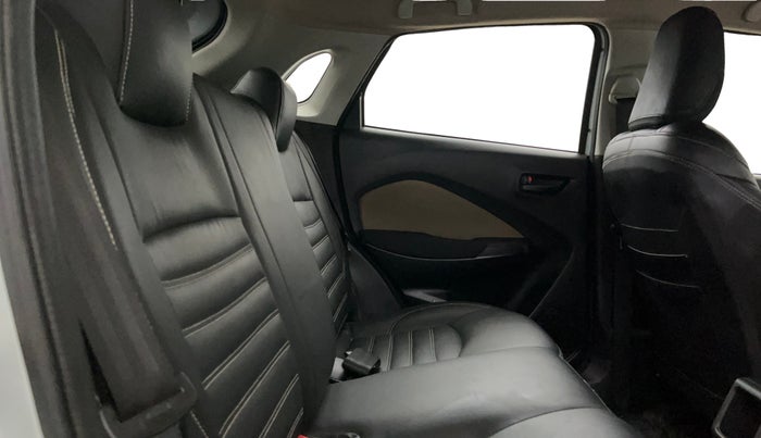 2022 Toyota Glanza E, Petrol, Manual, 51,447 km, Right Side Rear Door Cabin