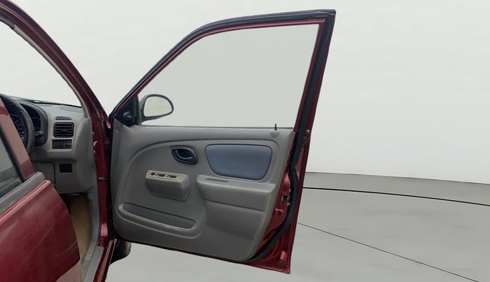 2014 Maruti Alto K10 VXI, Petrol, Manual, 69,152 km, RHS Front Door