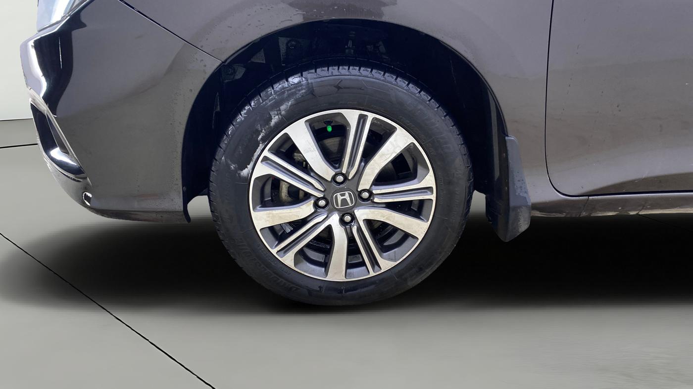 2022 Honda City 1.5L I-VTEC V MT 5TH GEN, Petrol, Manual, 1,01,250 km, Left Front Wheel