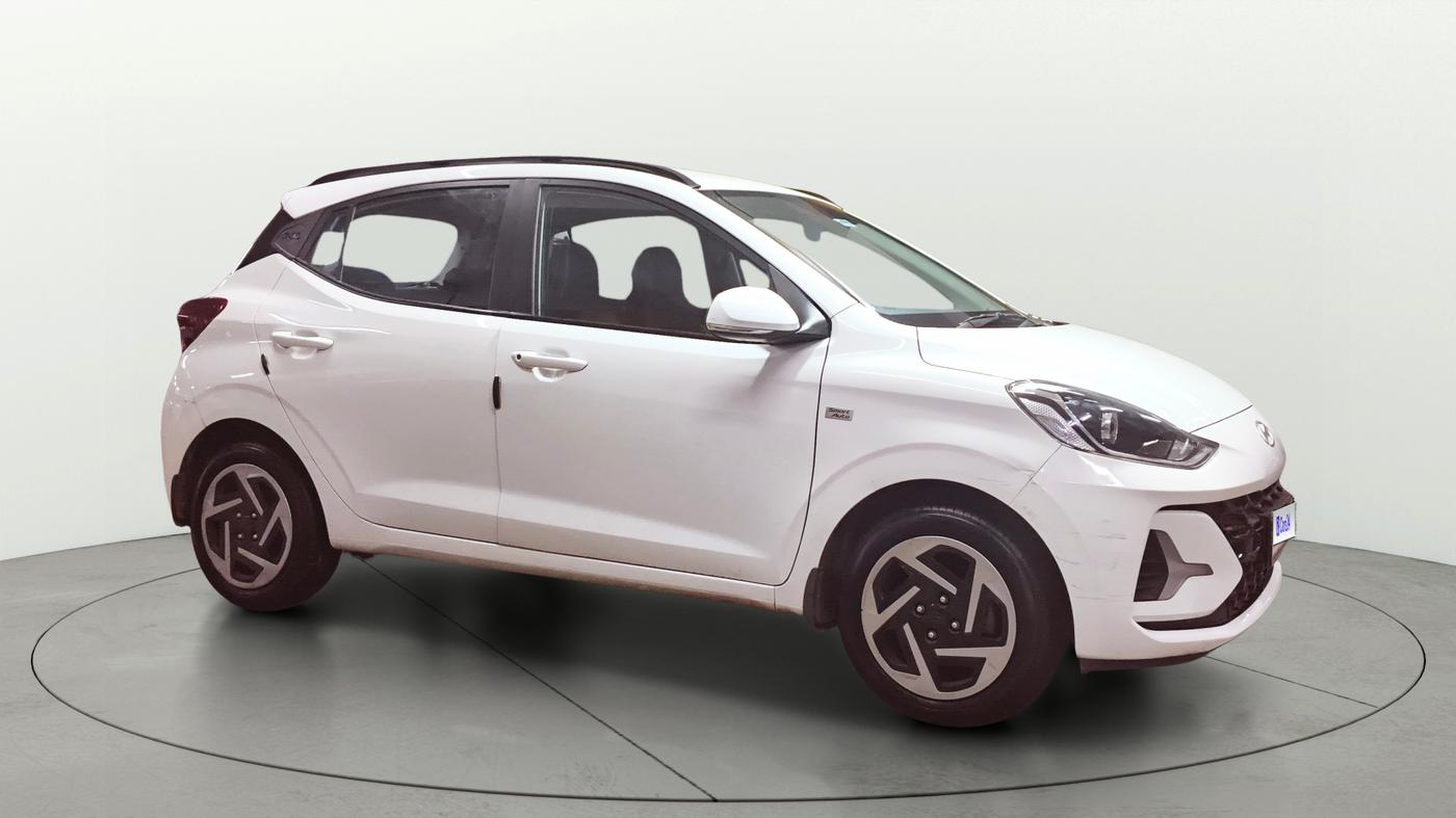 2025 Hyundai GRAND I10 NIOS SPORTZ AMT 1.2 KAPPA VTVT, Petrol, Automatic, 5,223 km, Right Front Diagonal