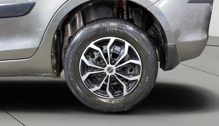 2015 Maruti Swift Dzire VXI, Petrol, Manual, 43,822 km, Left Rear Wheel