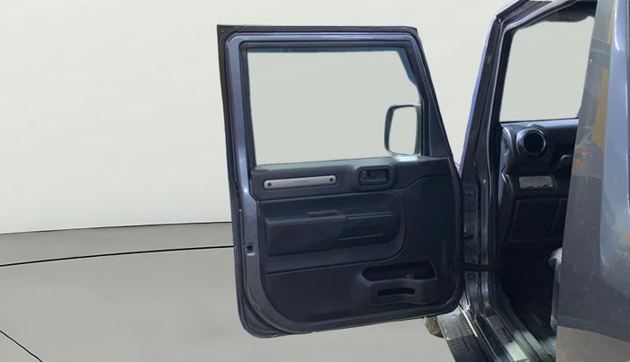 2021 Mahindra Thar LX PETROL HT 4WD AT, Petrol, Automatic, 24,239 km, LHS Front Door